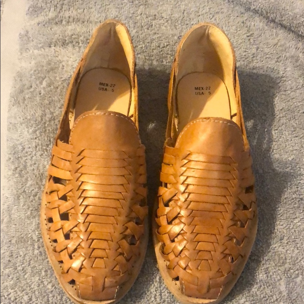handmade leather shoes